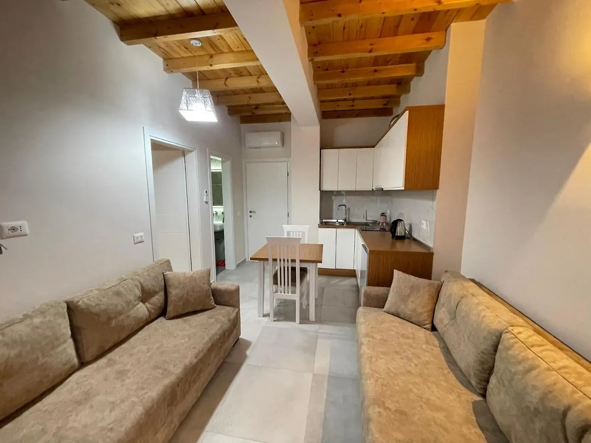 Guest house Maison Apartments Vlore Albania
