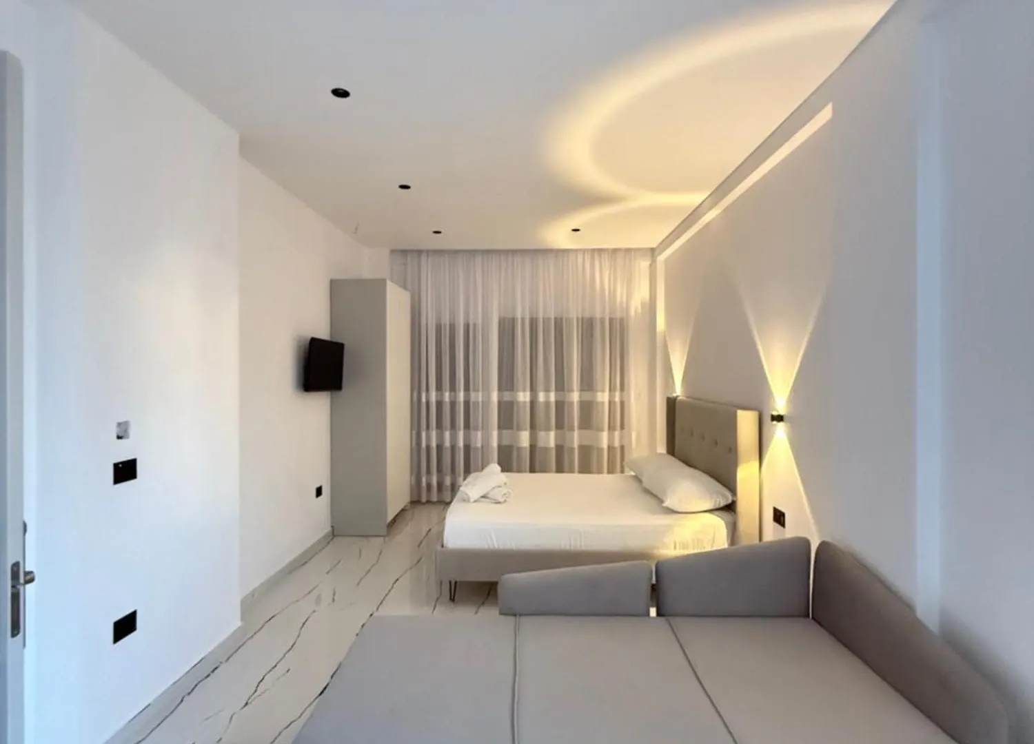 Maison Apartments Vlorë 0*,  Albánie
