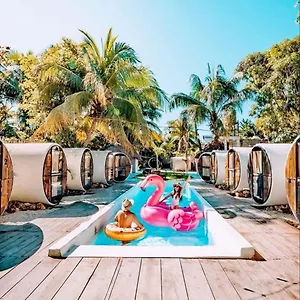 https://kulu-tubohostel-bacalar.quintano-roohotels.com
