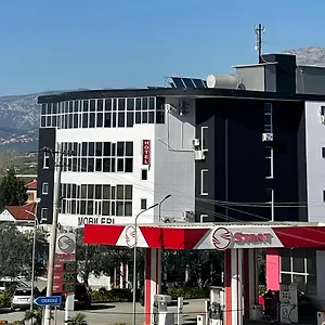 https://grand-hotel-gjyshi.hotels-in-tirana.com