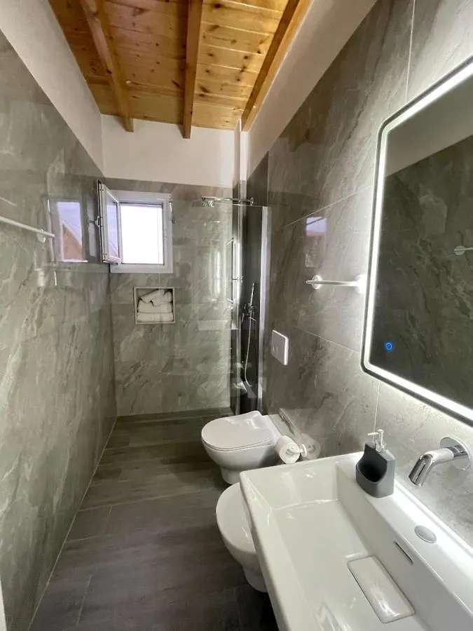 Maison Apartments Влёра Албания