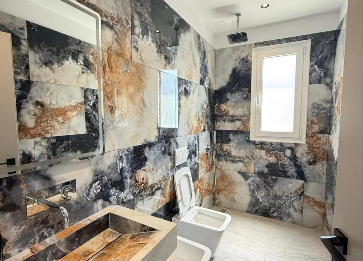 Maison Apartments Влёра Гостевой дом